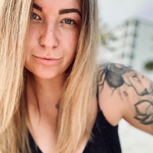 Meet your Posher, Natalie